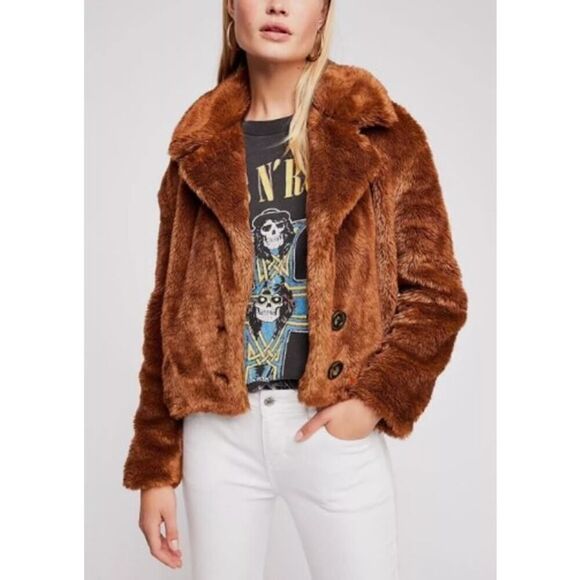 Free People Mena Crop Faux Fur Teddy Jacket Sz. XS - Picture 1 of 5